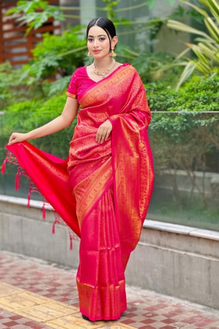 Magenta Soft Silk Kanchipuram Saree Onli...
