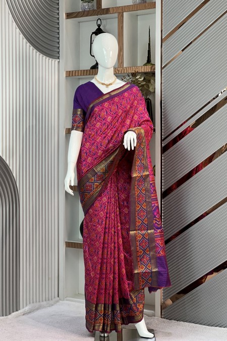 Magenta Raw Silk Patola Saree Online Ban...