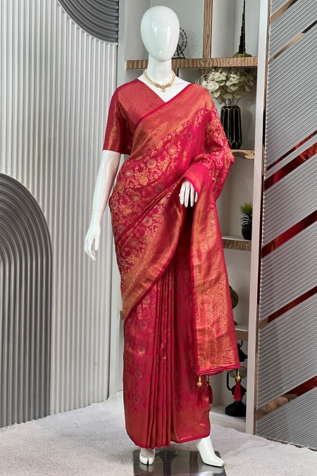 Magenta Soft Silk Kanchipuram Saree Onli...