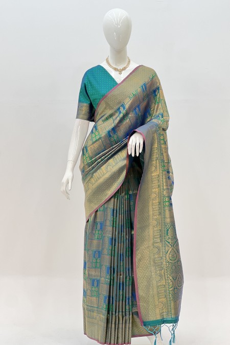 Peacock Green Soft Silk Kanchipuram Sare...
