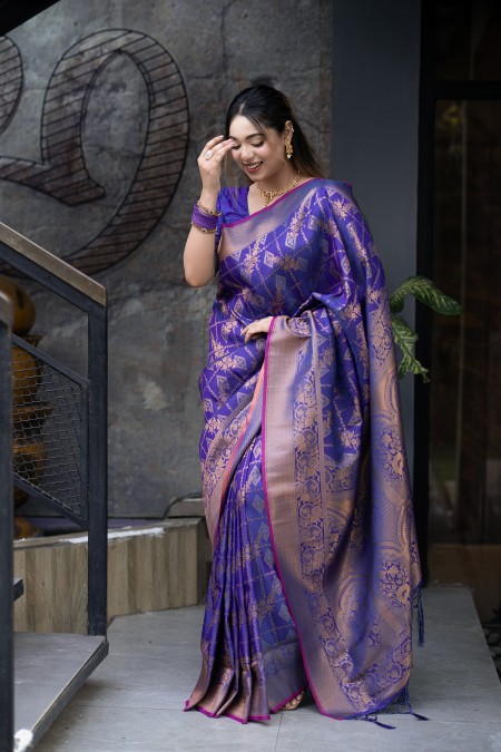 Royal Blue Soft Silk Kanchipuram Saree w...