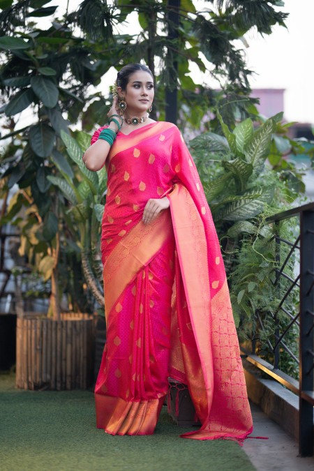 Hot Pink Soft Silk Kanchipuram Saree in...
