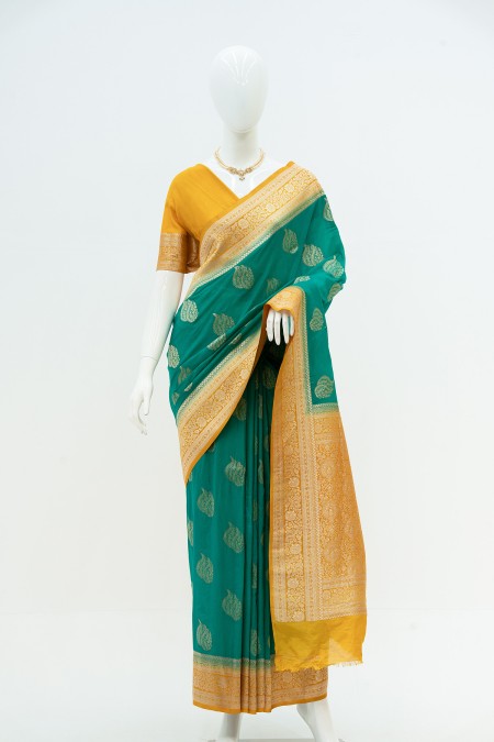 Ocean Green Silk Georgette Khaddi Sari i...
