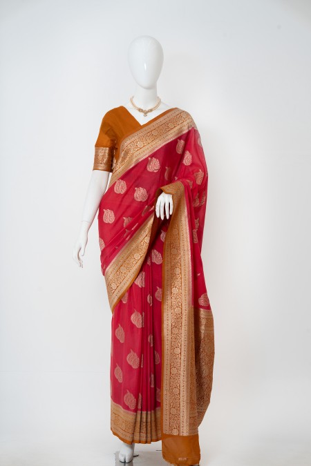 Misty Pink Silk Georgette Khaddi Sari in...