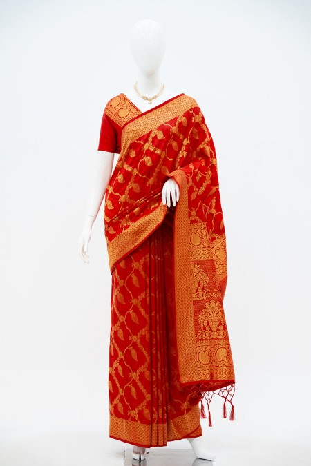 Red Soft Silk Kanchipuram Saree with uns...