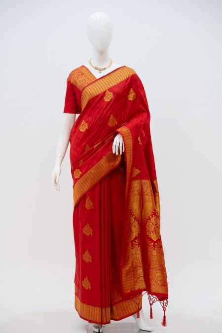 Red Soft Silk Kanchipuram Saree in Bangl...