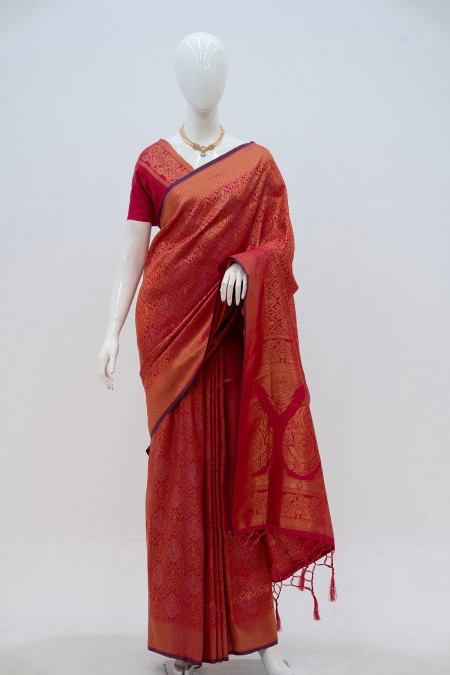 Magenta Soft Silk Kanchipuram Saree in B...