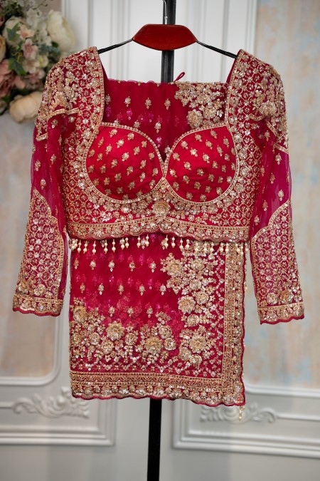 Magenta Premium Net Grand Party Saree On...