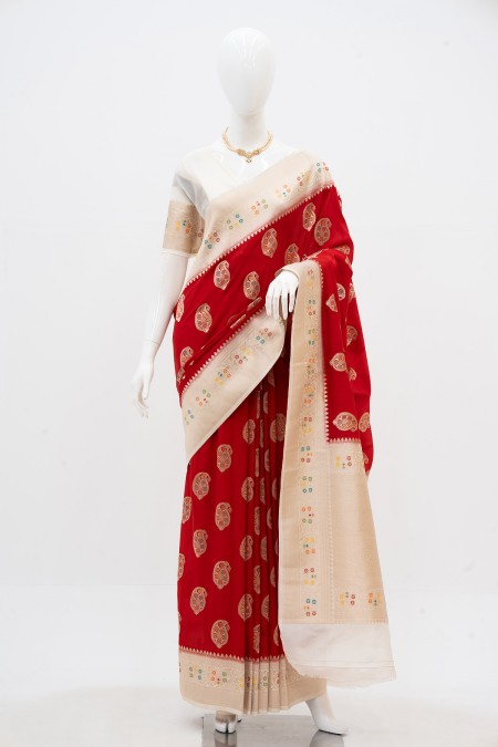 Red Silk Georgette Khaddi Sari in Bangla...